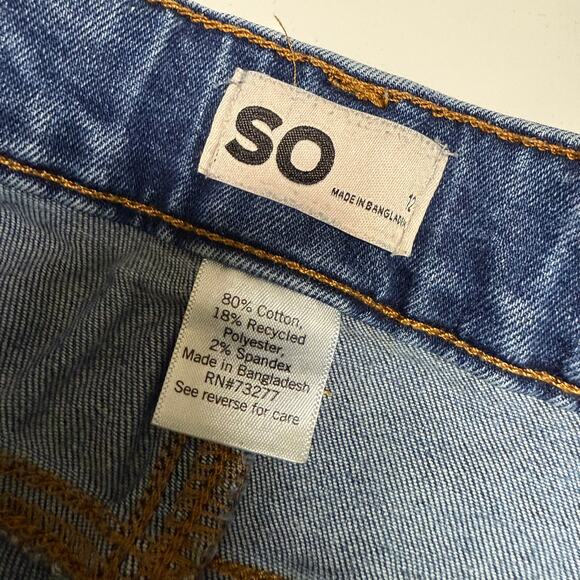 SO Girls Denim Distressed Cuffed Blue Jean Shorts Size 12 - Picture 4 of 5